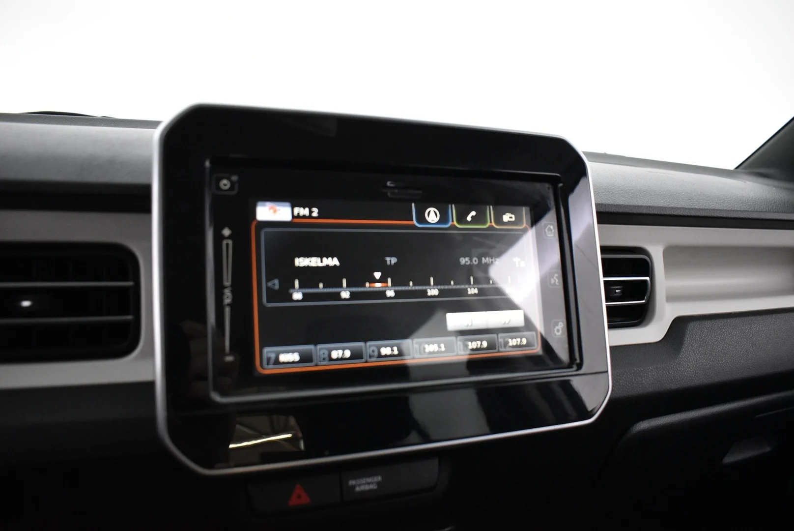 Car Image - 3gqmkwo4AmyzhkyysqwEIl