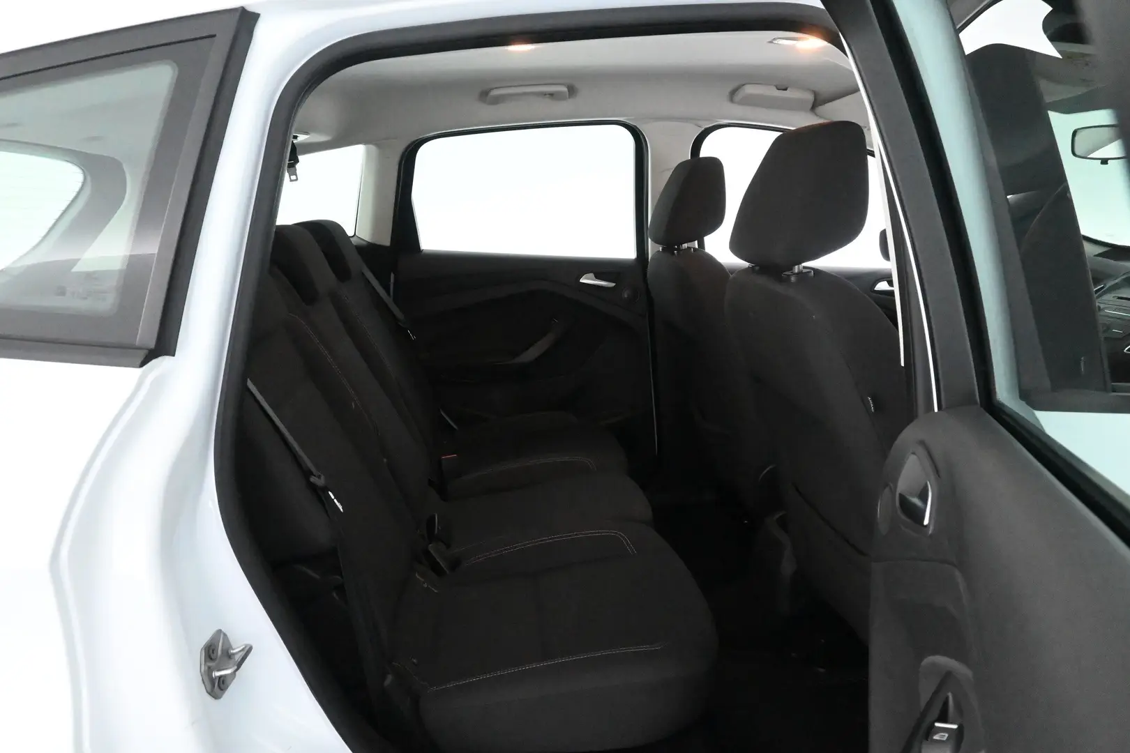 Car Image - 3F0XgJrKuvg4FiImz5QlUx