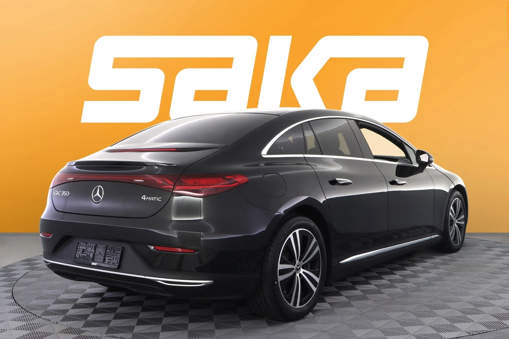 Car Image - 55QNx8k36PDWx8D1KHFrnF