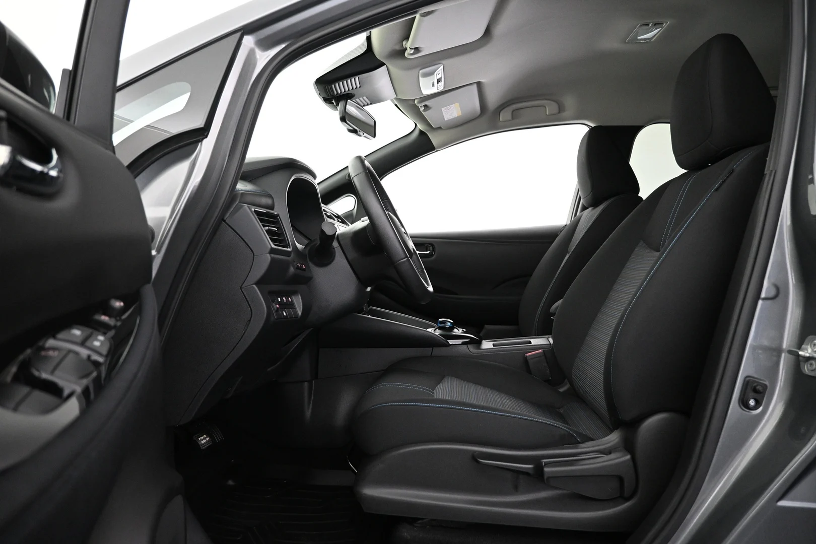 Car Image - gGMsWU4B3iZByT3f7Poyj
