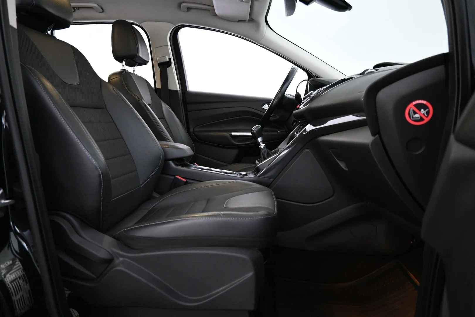 Car Image - 5p5YrHhzIvAyX0lnjOgKRF