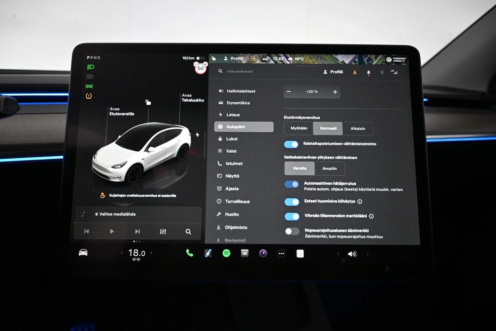 Car Image - 6itum8apPdQaitWlPEdFVo