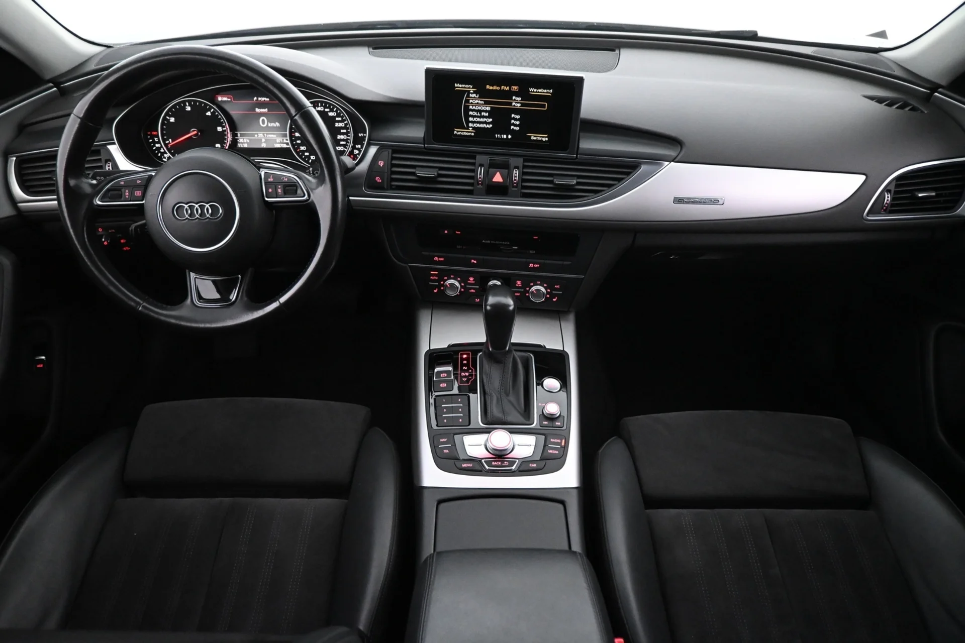 Car Image - 2LpoOpuaRAtALXRW9SB8QK