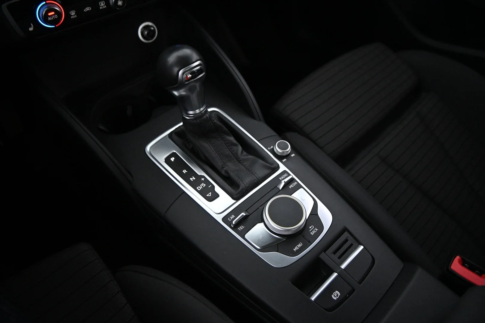 Car Image - 78IIM82vVBgsLxLSCsTKOQ