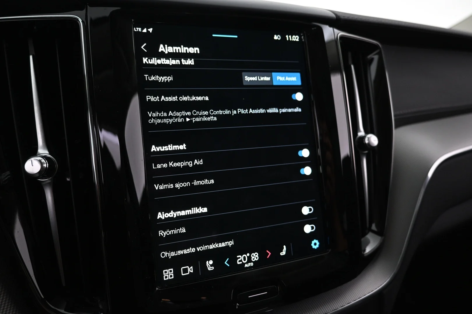 Car Image - 1aws4qwXzAG7Jqu1txr3cW