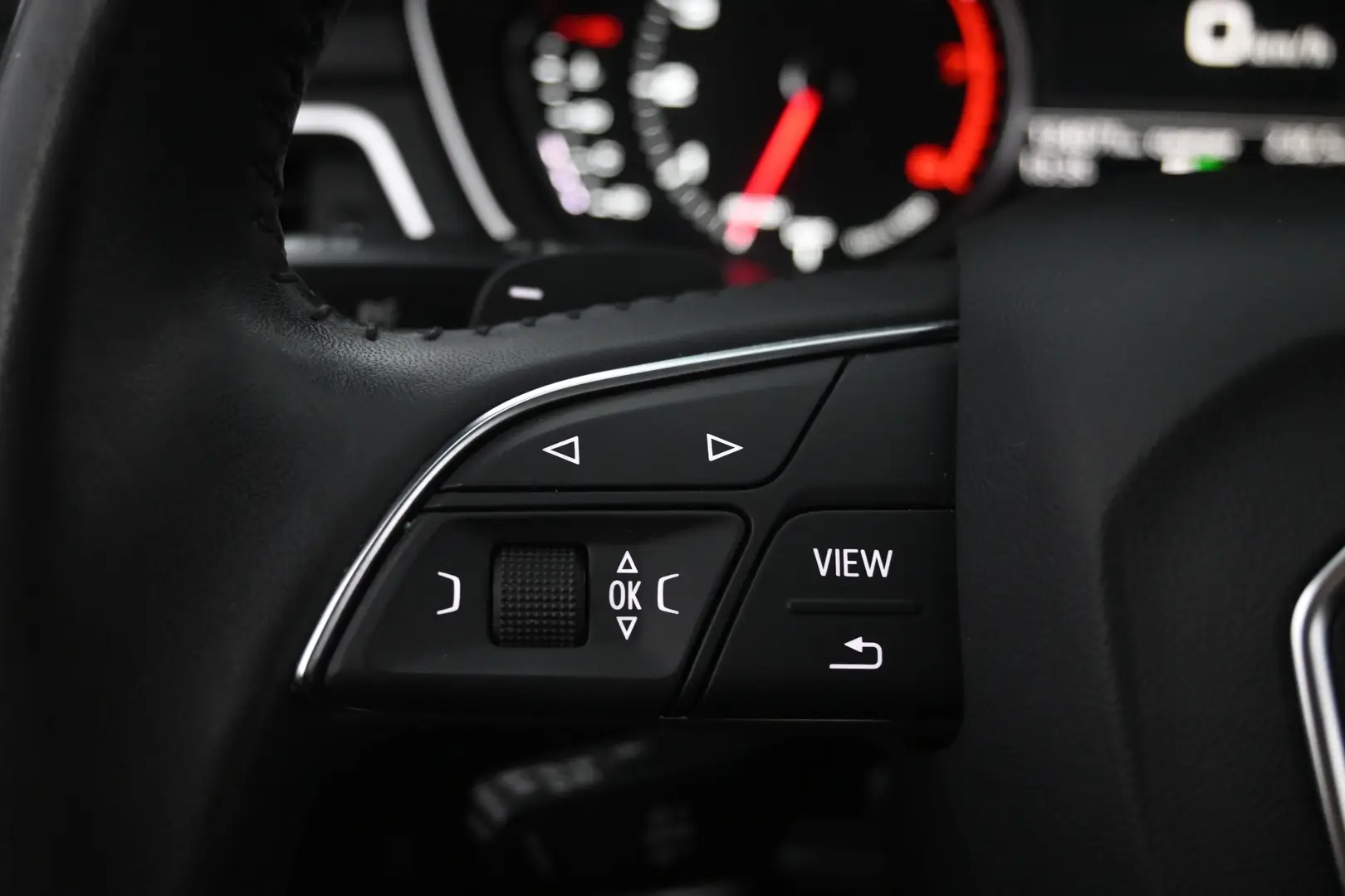 Car Image - 6u8tszWH7CVRVhg9nFHfzb