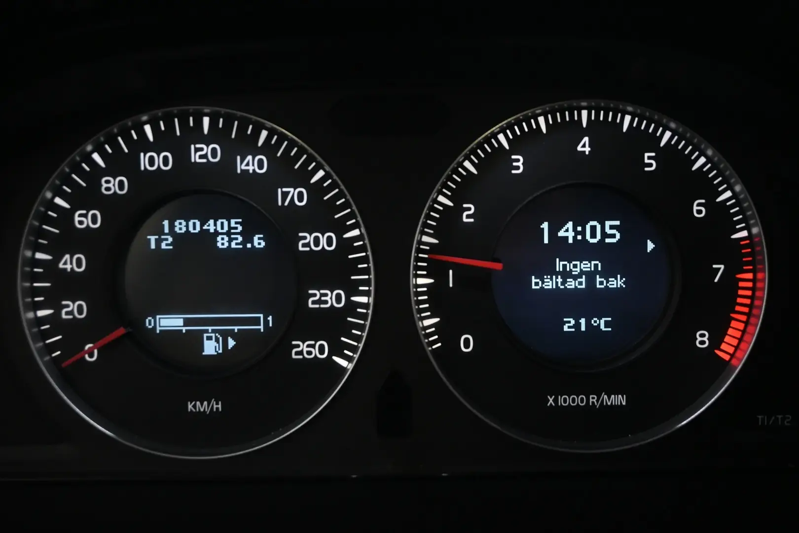 Car Image - 2wCJX7wyNSdFmlxQYAk2qL