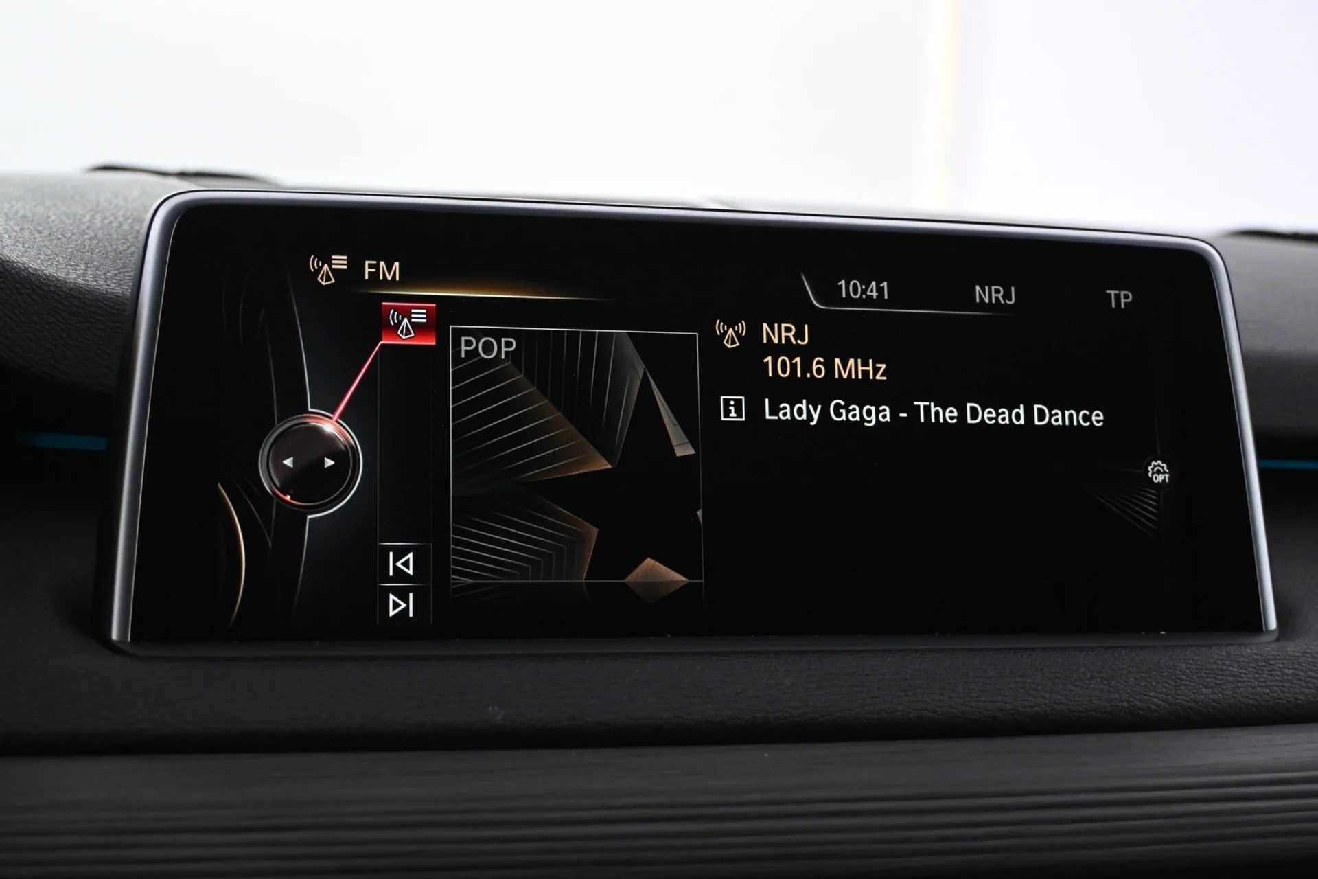 Car Image - 4WL9DlTyYewf6DquPkGpal