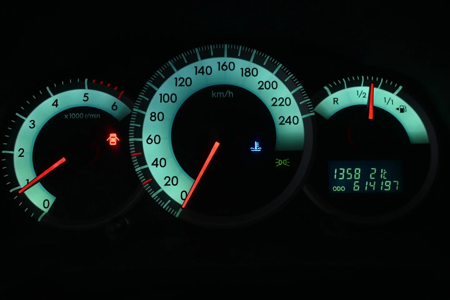 Car Image - 5t075XjLGlHc1RODwKluxd