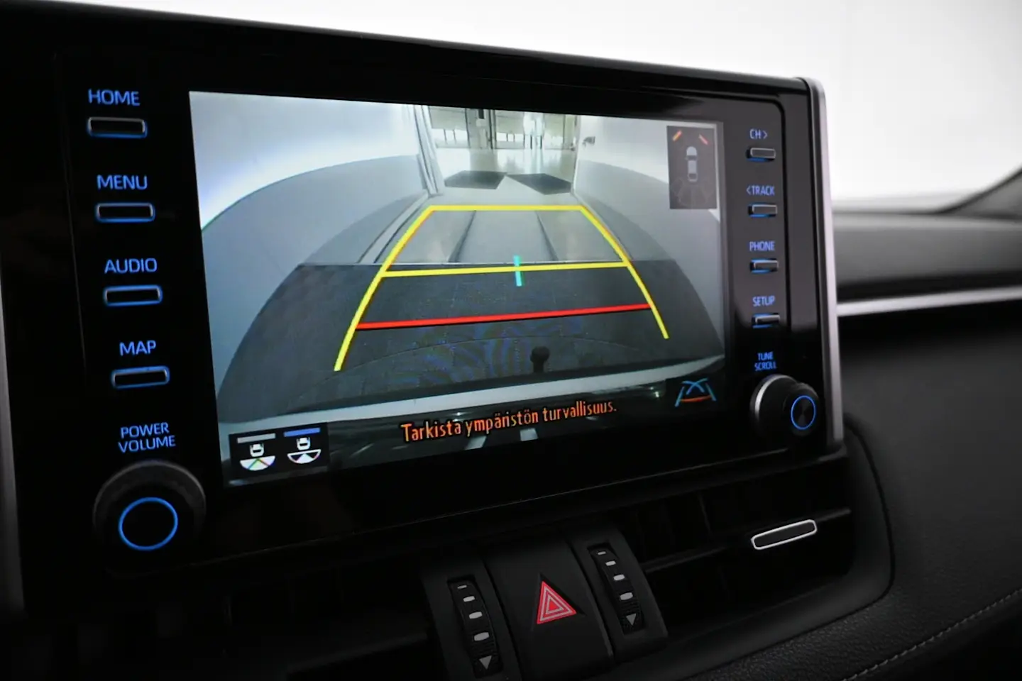 Car Image - 1Bbt9sNJN3UJs9PNpgaV8F