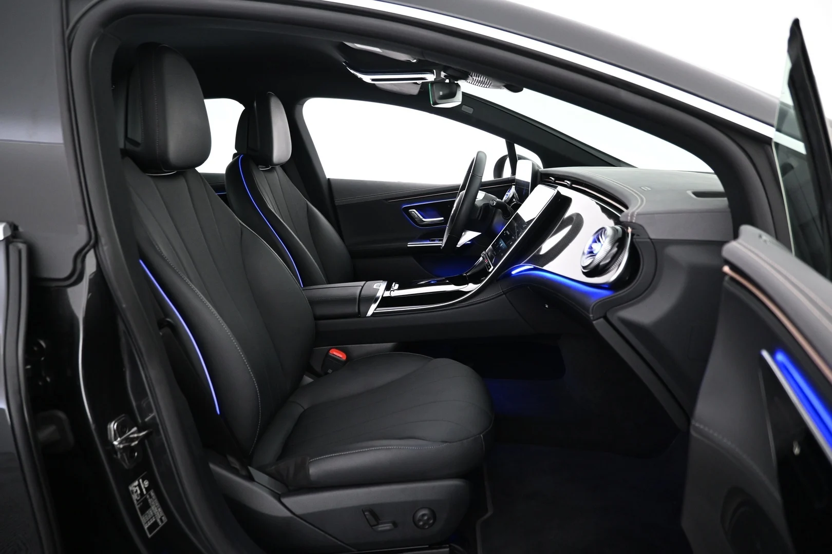 Car Image - 3iZ6UD9x92MYzSIPFMhZN6