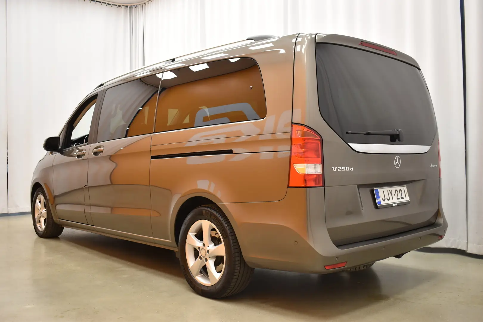 Car Image - 7ajoYLlsLtB4FRJjb9Vmpa