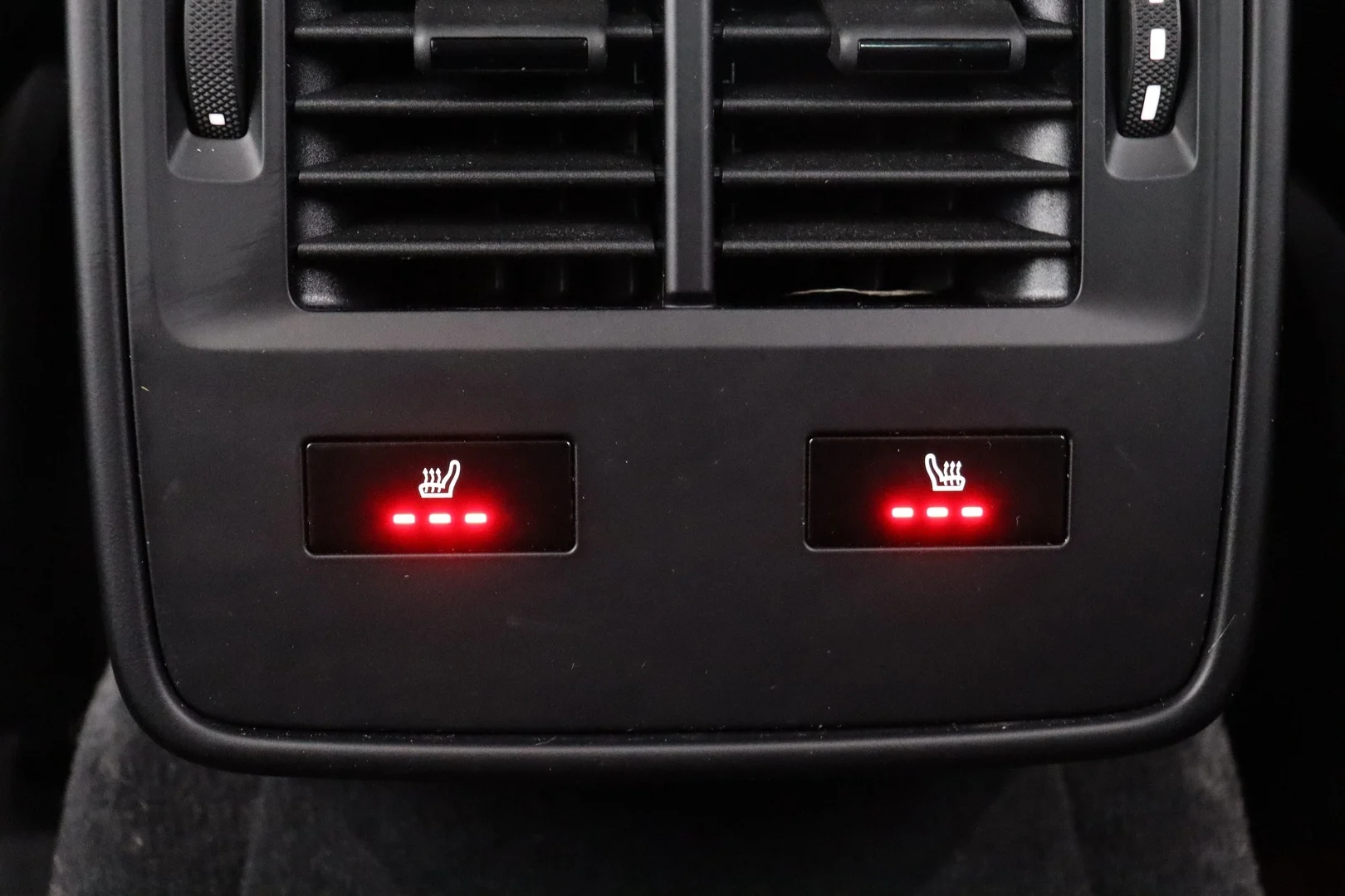 Car Image - 2JLo4MCZPJm0hz9Enlt2lf