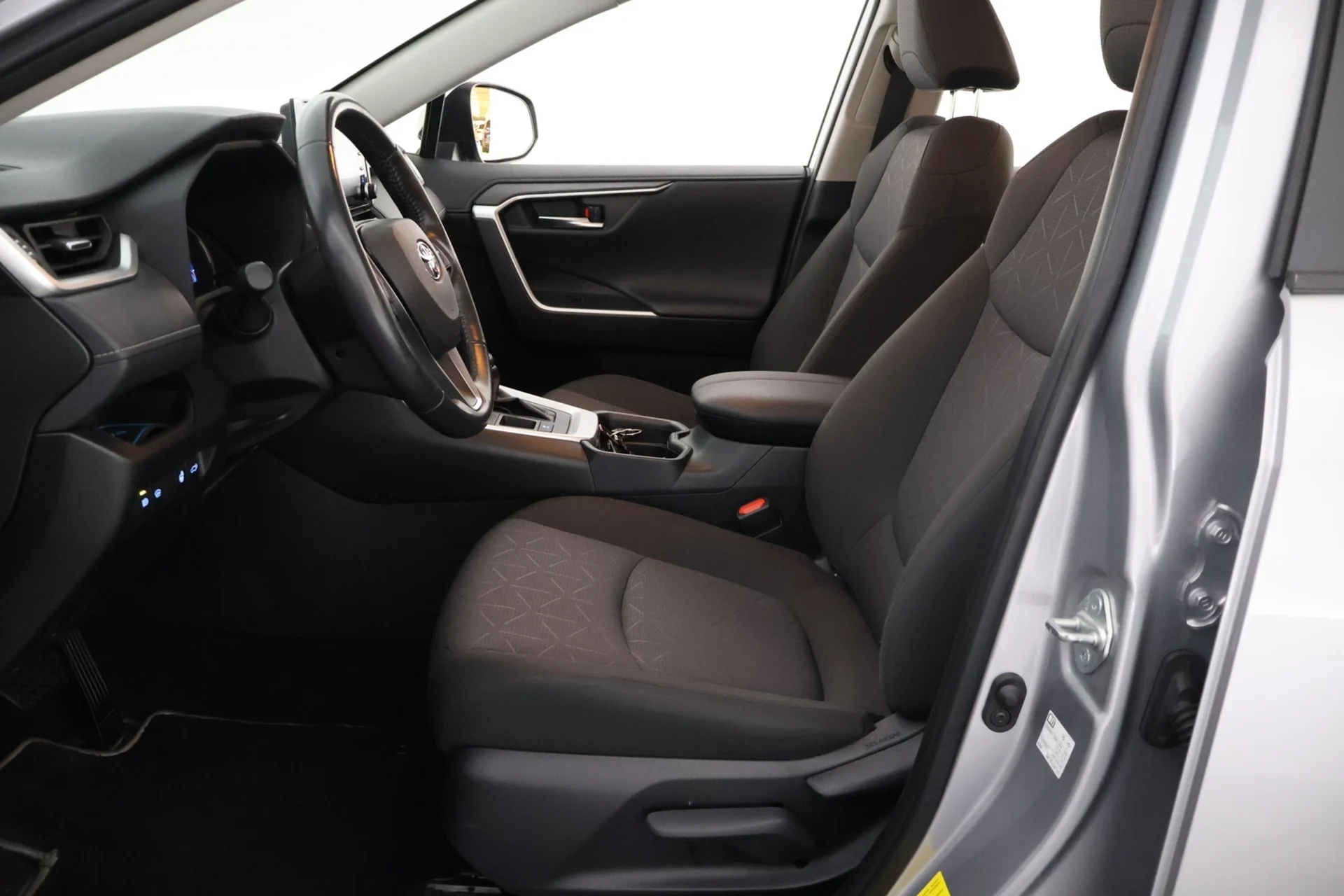 Car Image - 5HUos1niLO7XwfTeRRcB7z