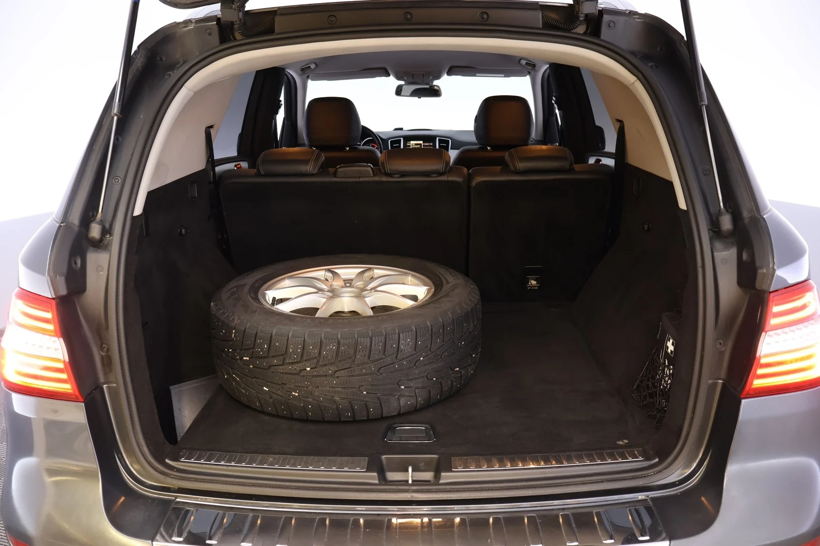 Car Image - 7fOuCDKxnhbLieUj0f0TiS
