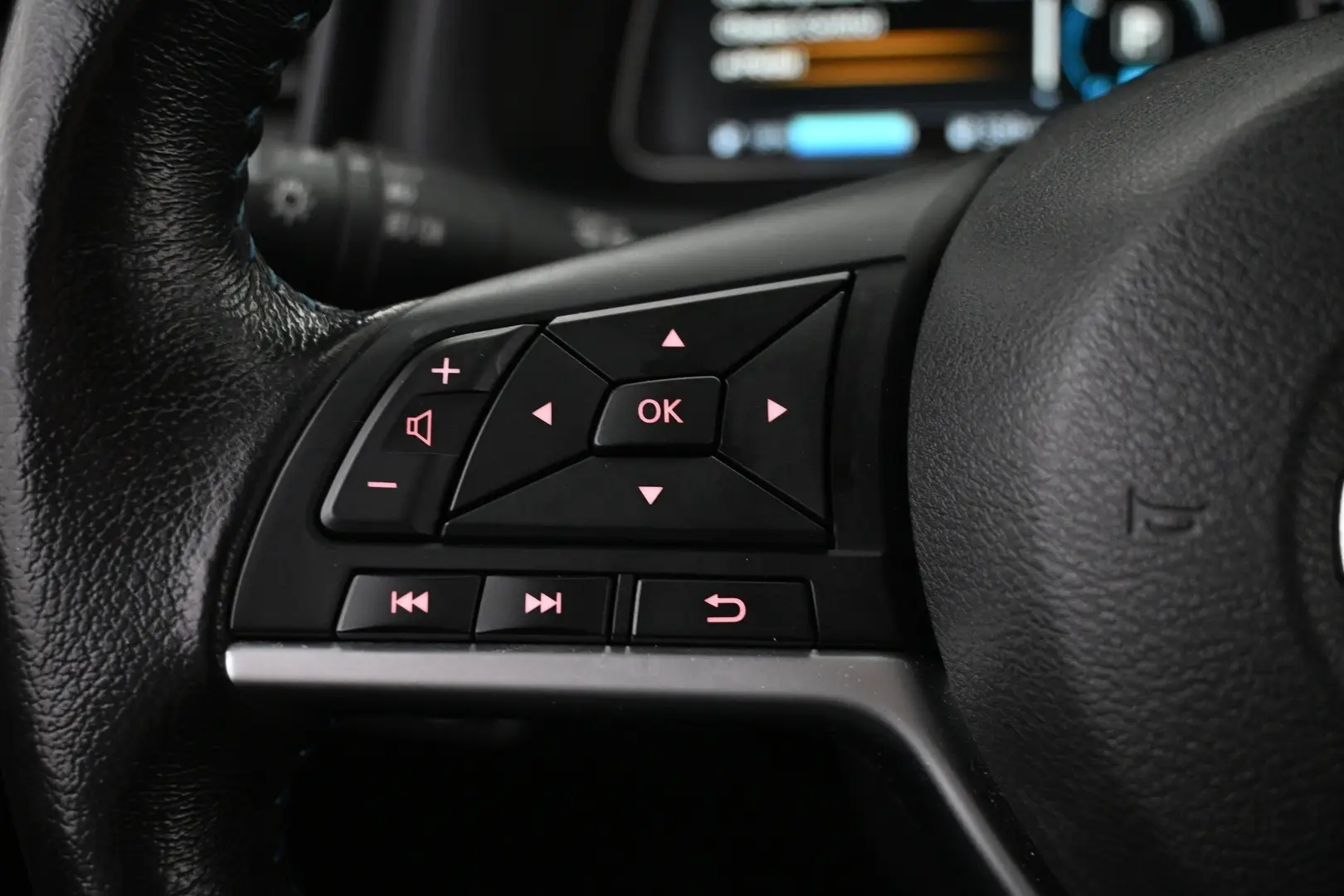 Car Image - 4PQRpwVFHKhGbVGN35LdbN