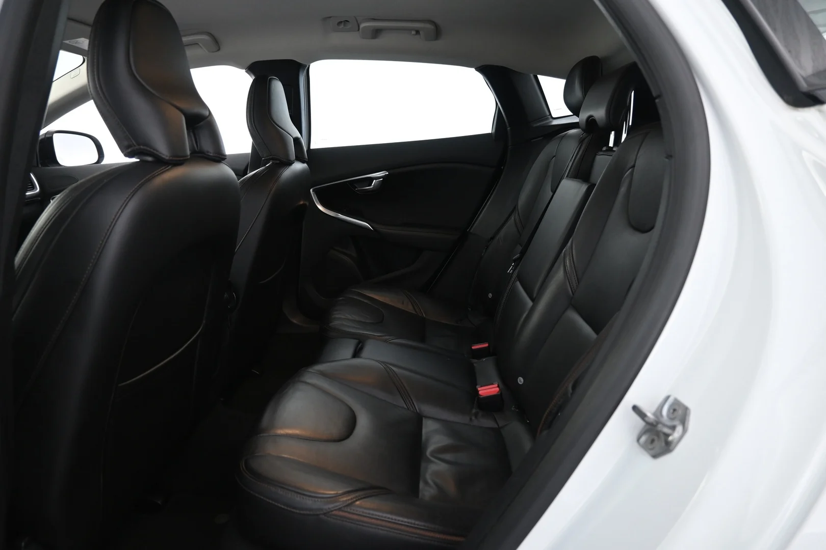 Car Image - 1QQvvZIaTRXdc9vurO8MhJ