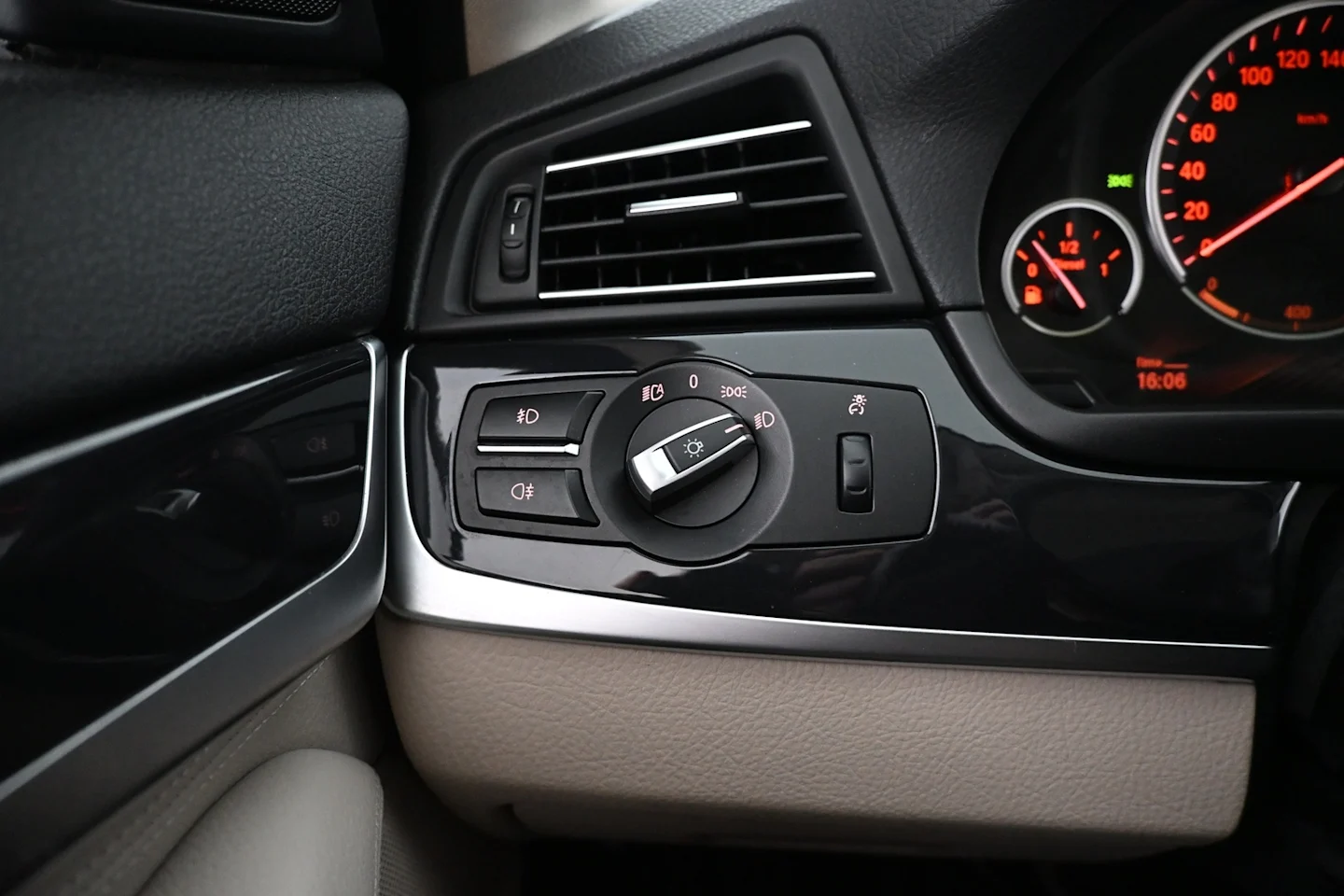 Car Image - 2pIdBi61X9WtlPhzg7fHk8