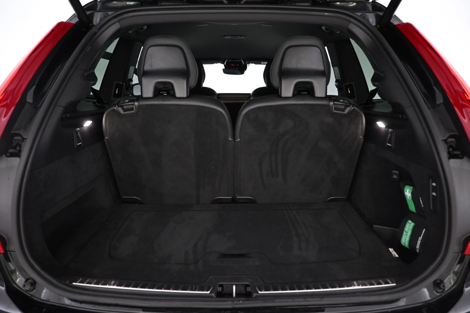 Car Image - 4MB6D1kKajtsFz38G81ih3