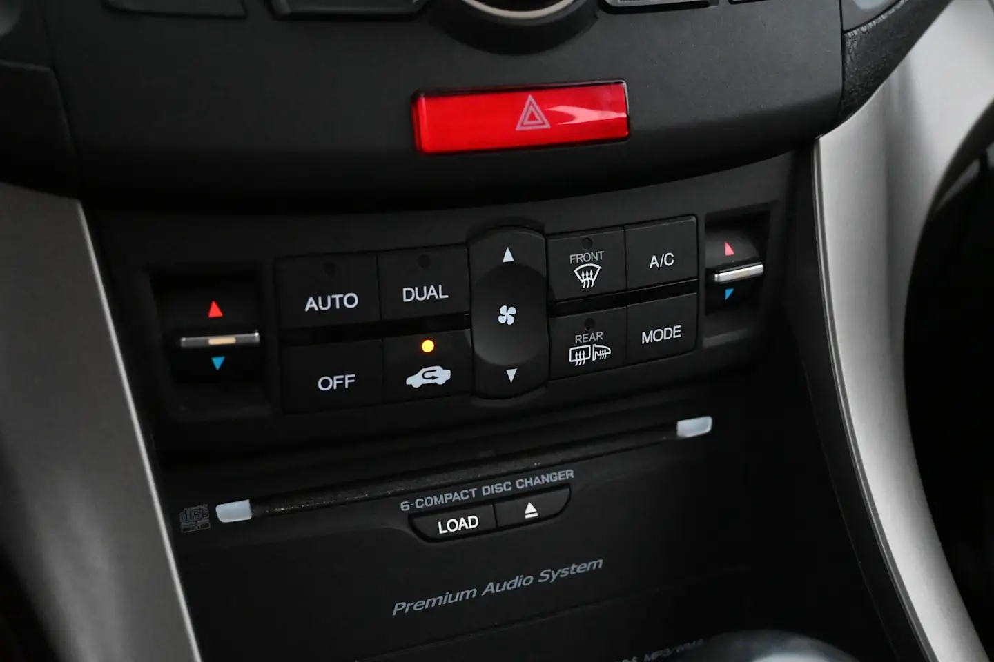 Car Image - 4k7NB2Cdi5NvYmyvvypPX8