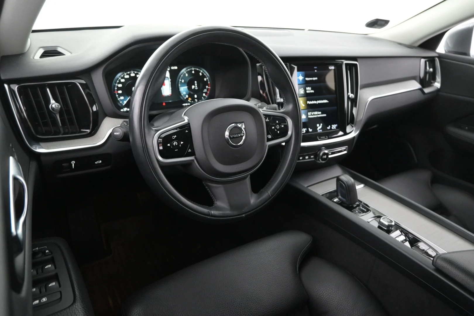Car Image - 6xBq4B4hWNFwzxV7iS1zg4