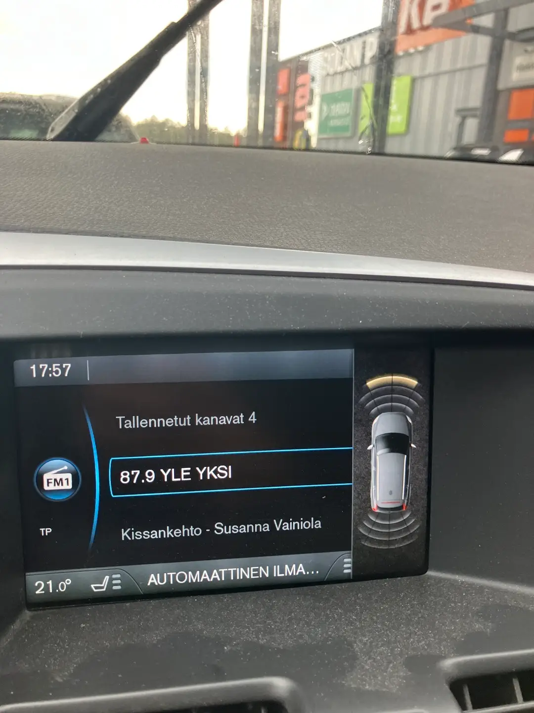 Car Image - 4hk3EM04AYzVLF725hr7um