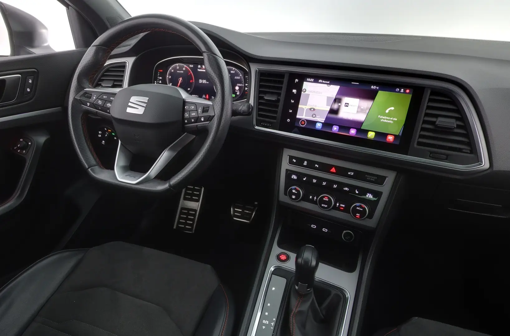 Car Image - 2IDL9CaAIrZQ7dg9oBM20G
