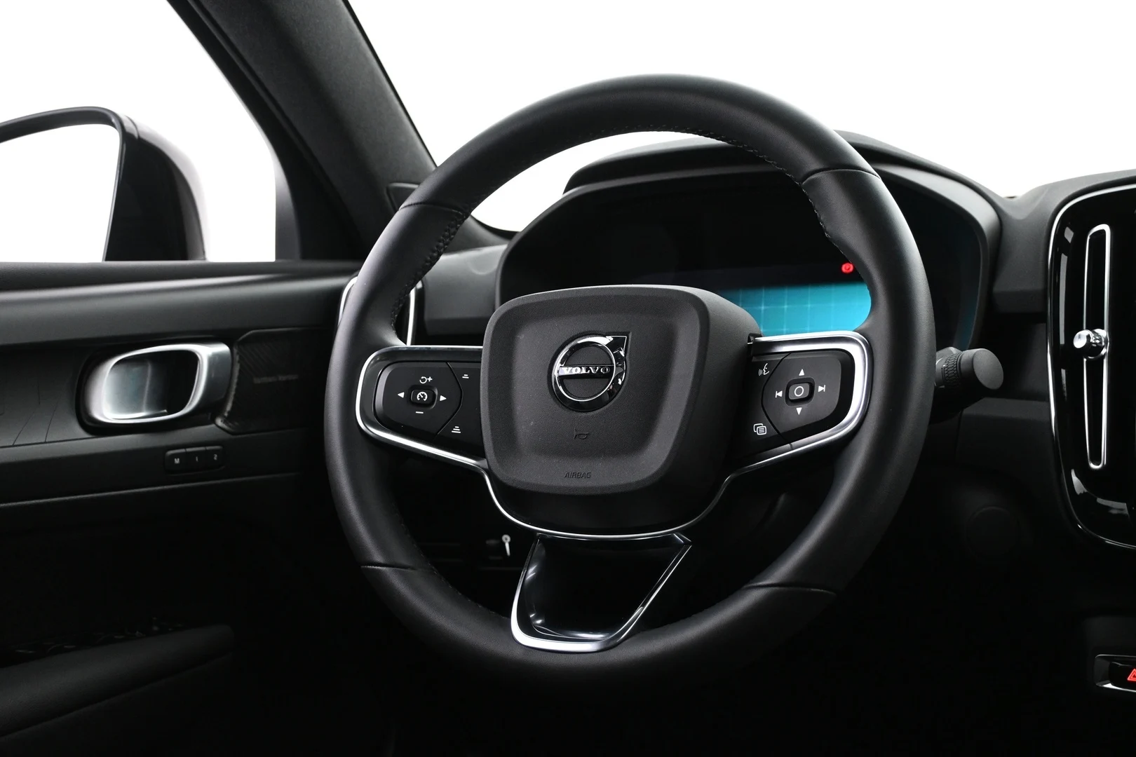 Car Image - 6UKbuzITK4E8LCB9dkqlAw