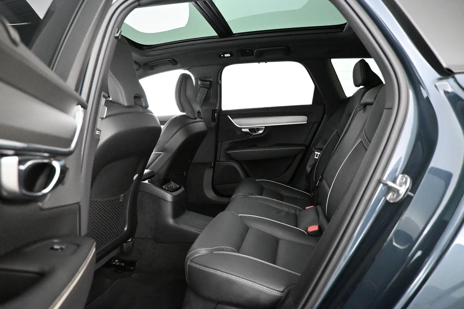 Car Image - 5n6ihbDM8h8zJnEywISFW1