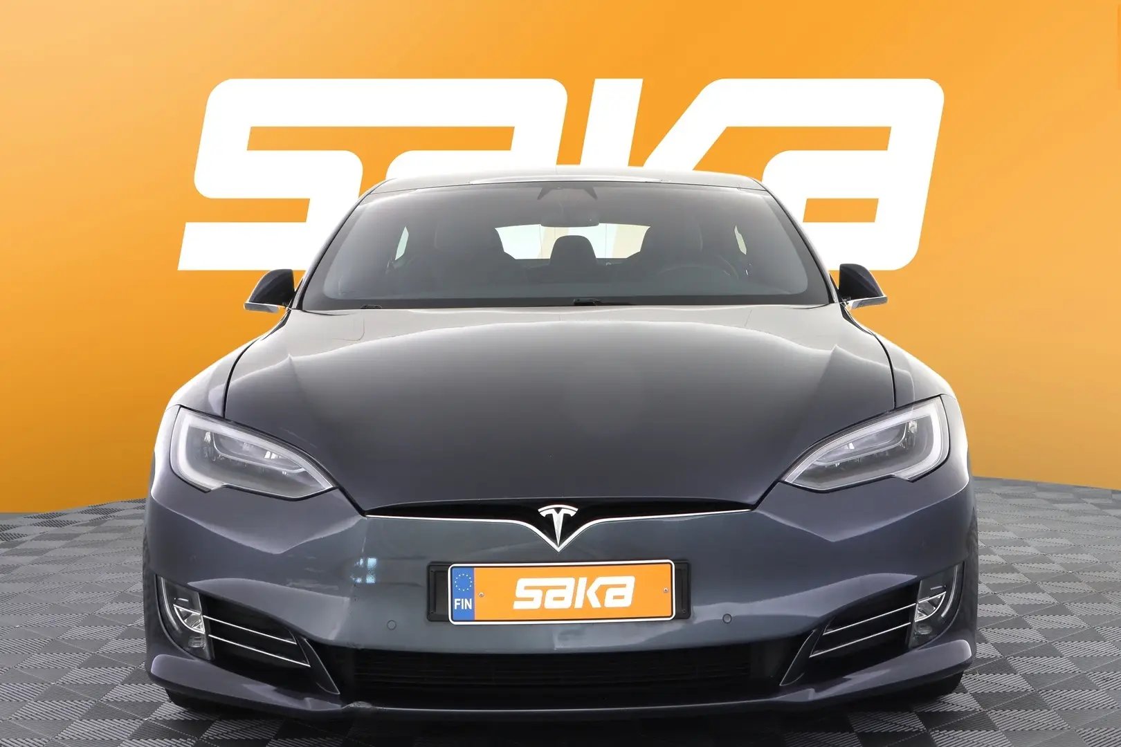 Car Image - XoPdiU748mMzsPzBBYB04