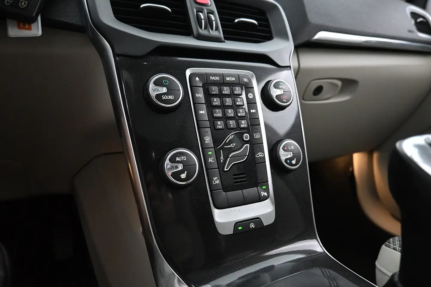 Car Image - 4ubUxjz9B5bBrzK9IrC1Af