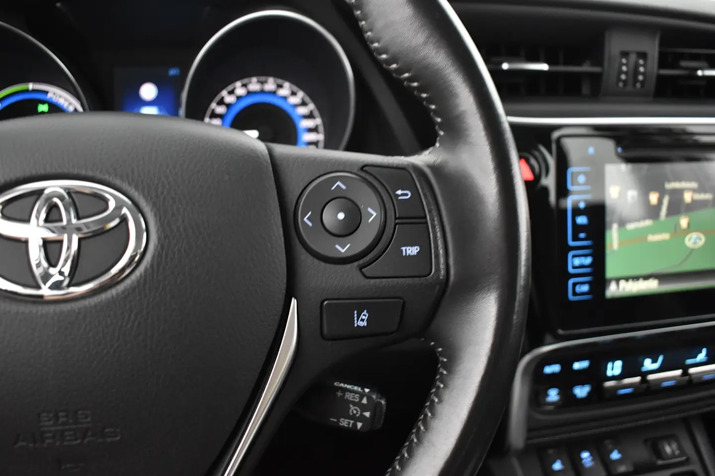 Car Image - 2UCnjWFNFgQzNzDpmMnt1e