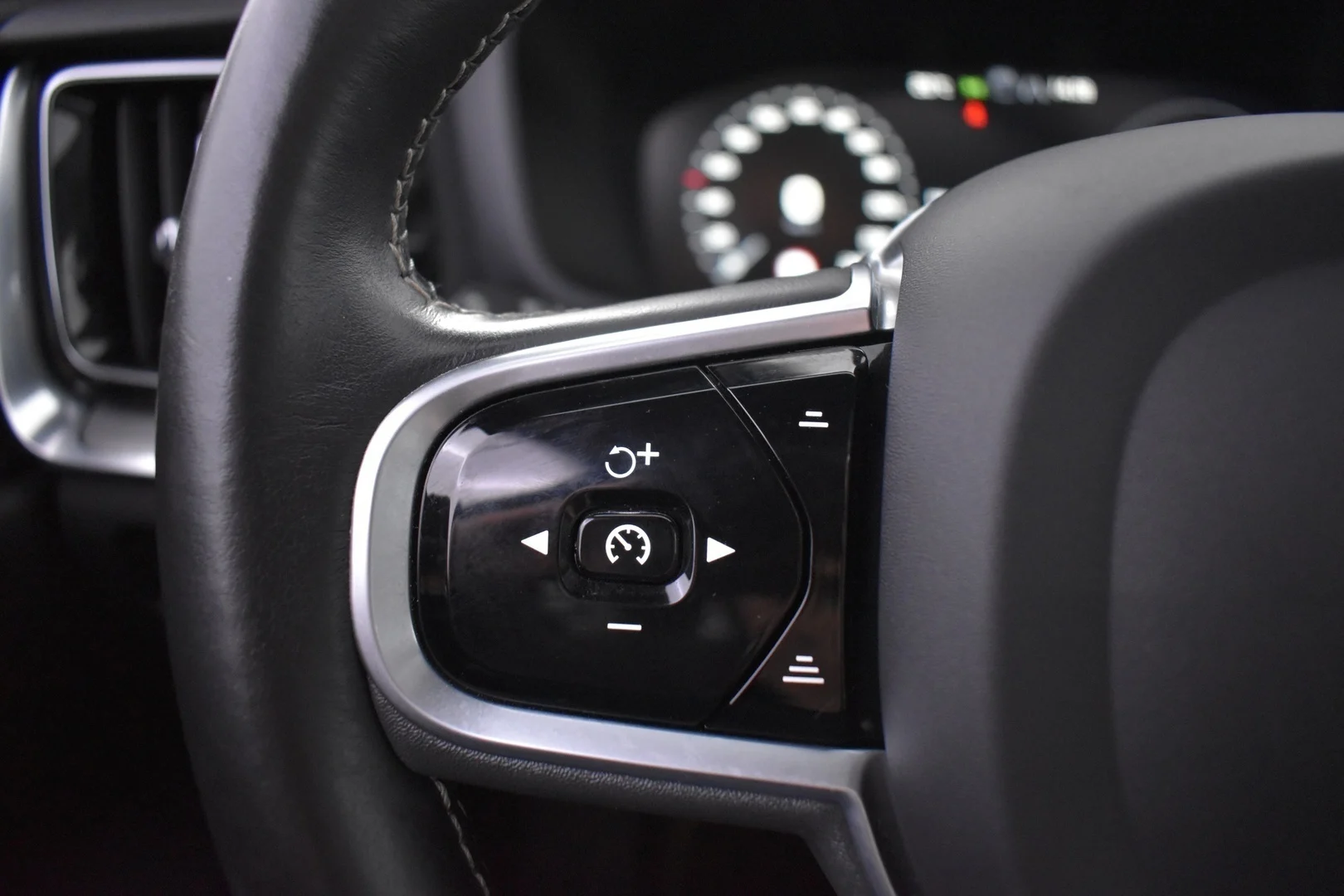 Car Image - TTVUwS3HJfglT7K0ZSJjR