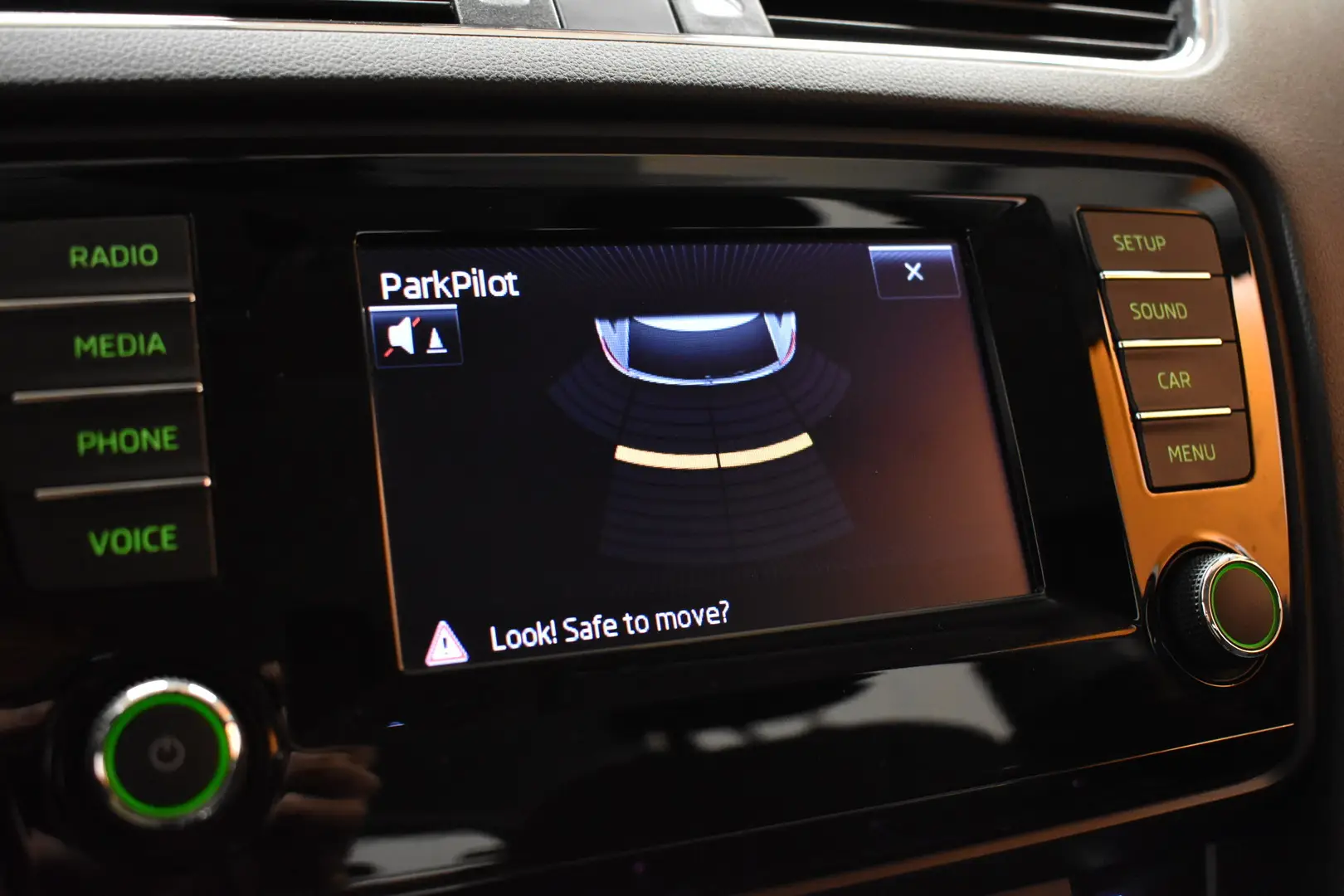 Car Image - 3I65Oqm6F3ZnylpySXjcoQ
