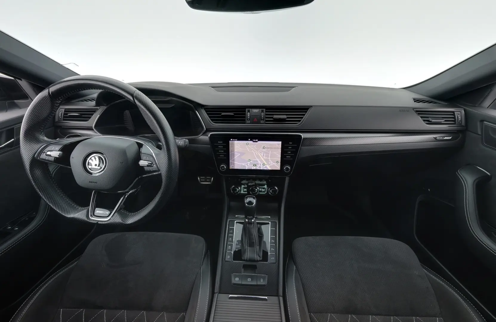 Car Image - 5P0LnYXkrEtlGct9WYMtRX
