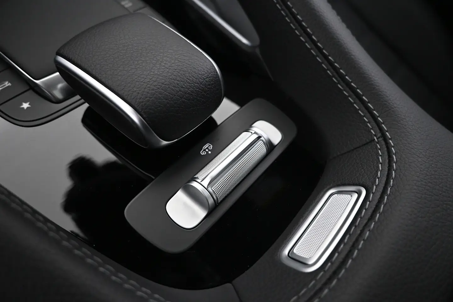 Car Image - 2YrvEKsTCWuunmhnJTNsU0
