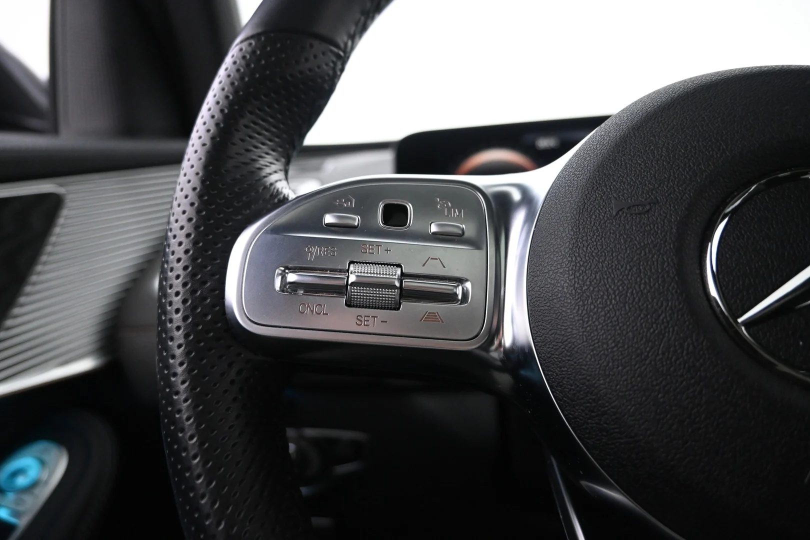 Car Image - 6IzijUMPMzayQINqGbFYQT