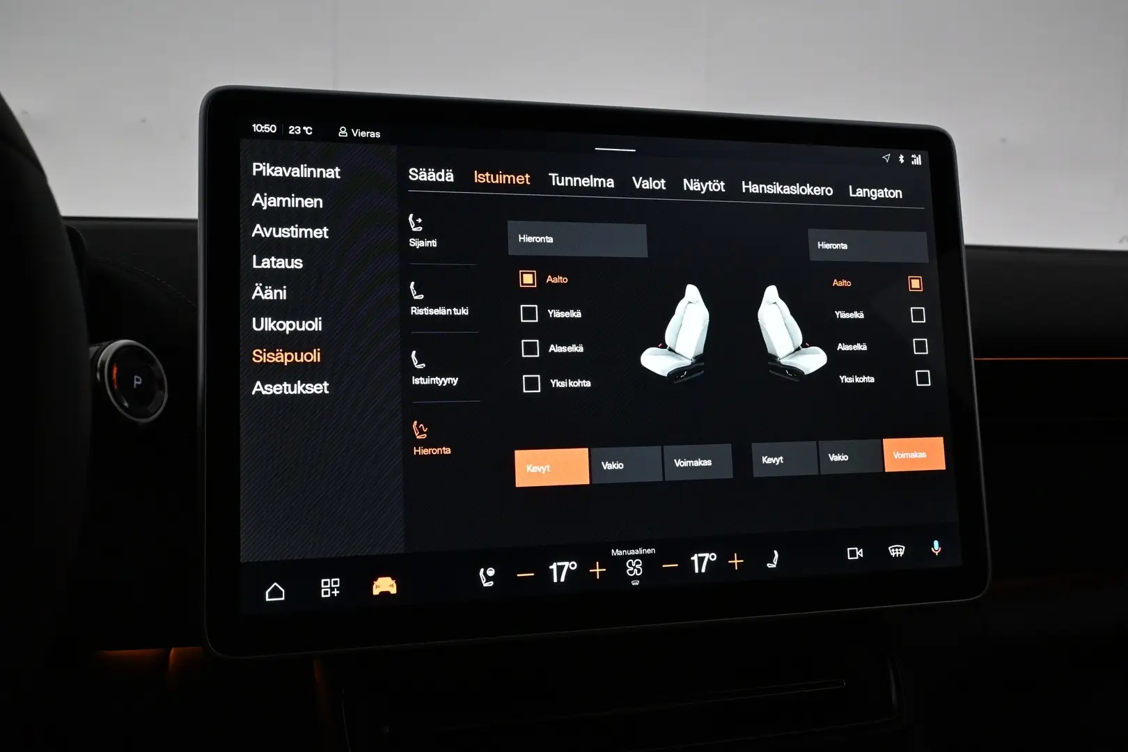 Car Image - 1qR3R8skgQD21IeZ3tON82