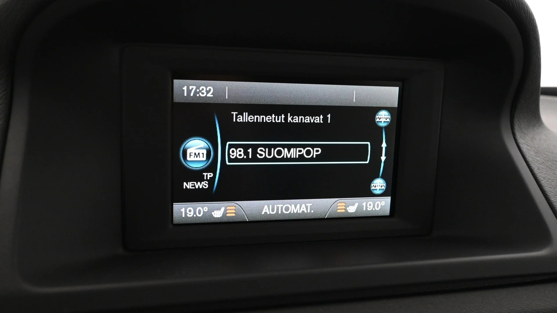 Car Image - e5Ce2M5kTBU1tRgsfppHn