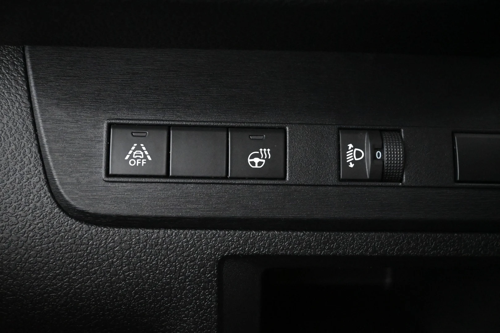 Car Image - 5aPqTAkAYmbvwWbGbHpSTP