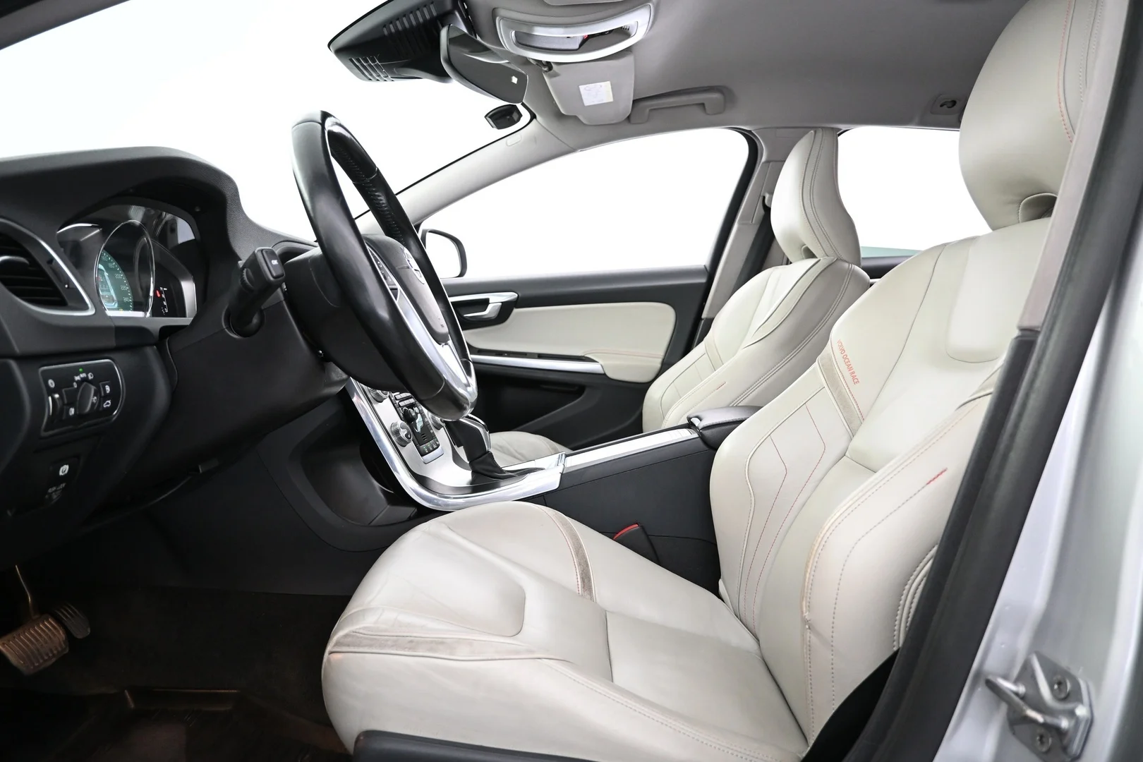 Car Image - 5k1tHa838YFAC0jkQO2Dj6