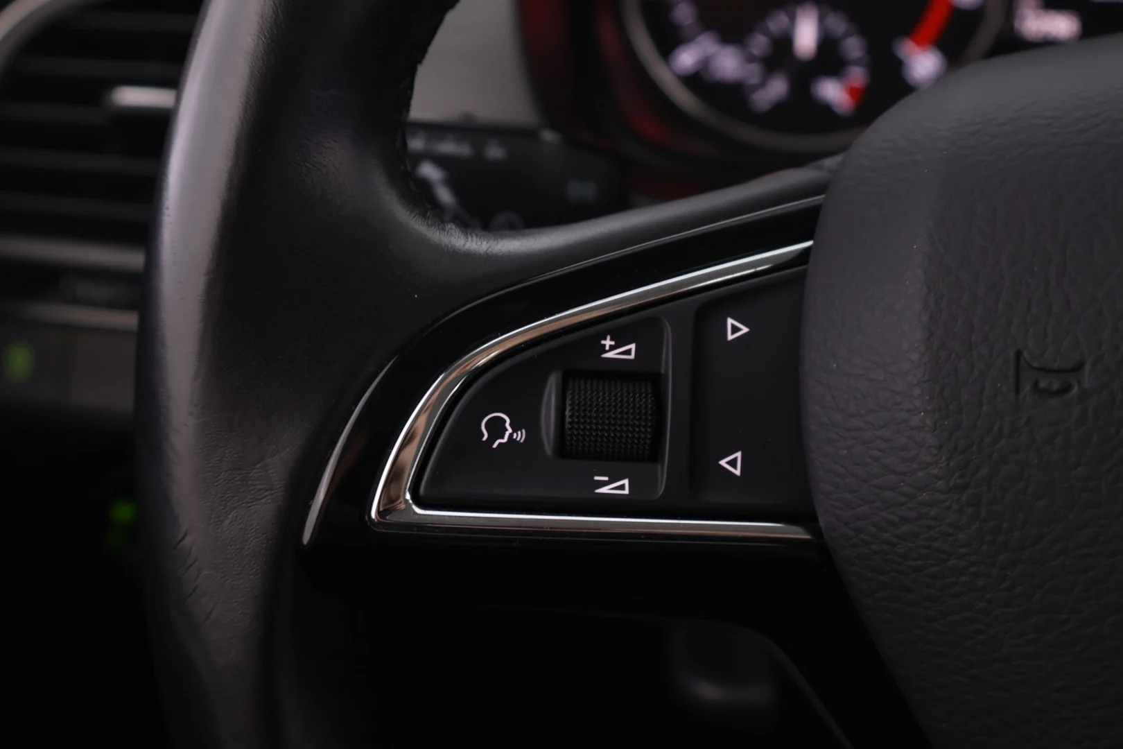 Car Image - 72VVdIoJSPVRFYelqhtr96