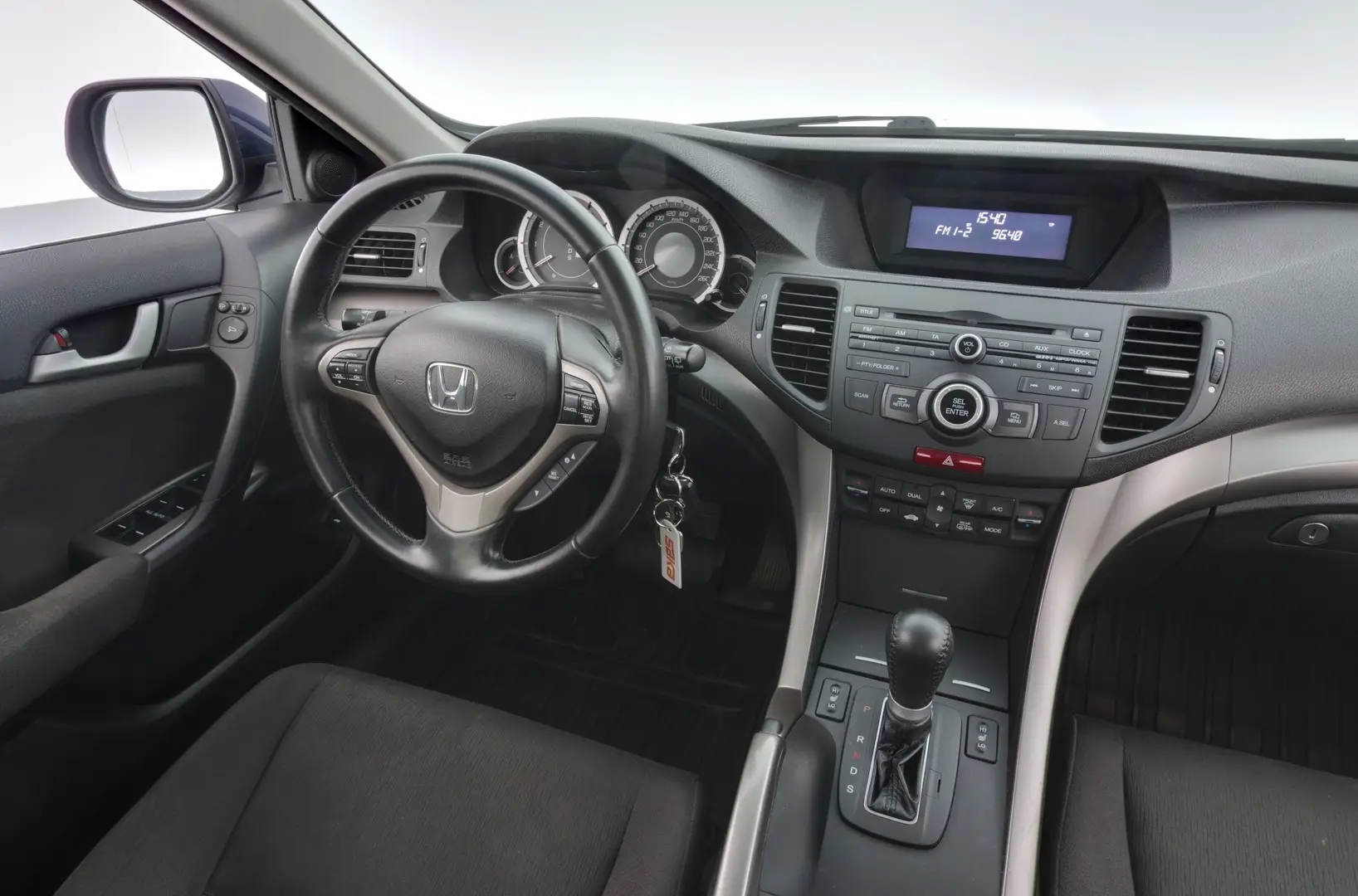 Car Image - 665W0SG5yhygYduJGhzMR1