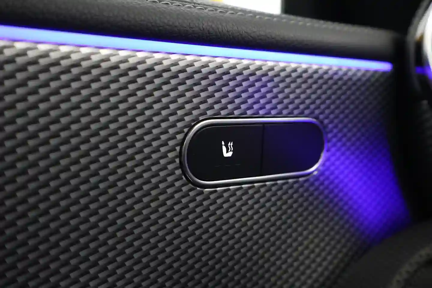 Car Image - 5d8V1sNlqx2HomBnT1xPdm