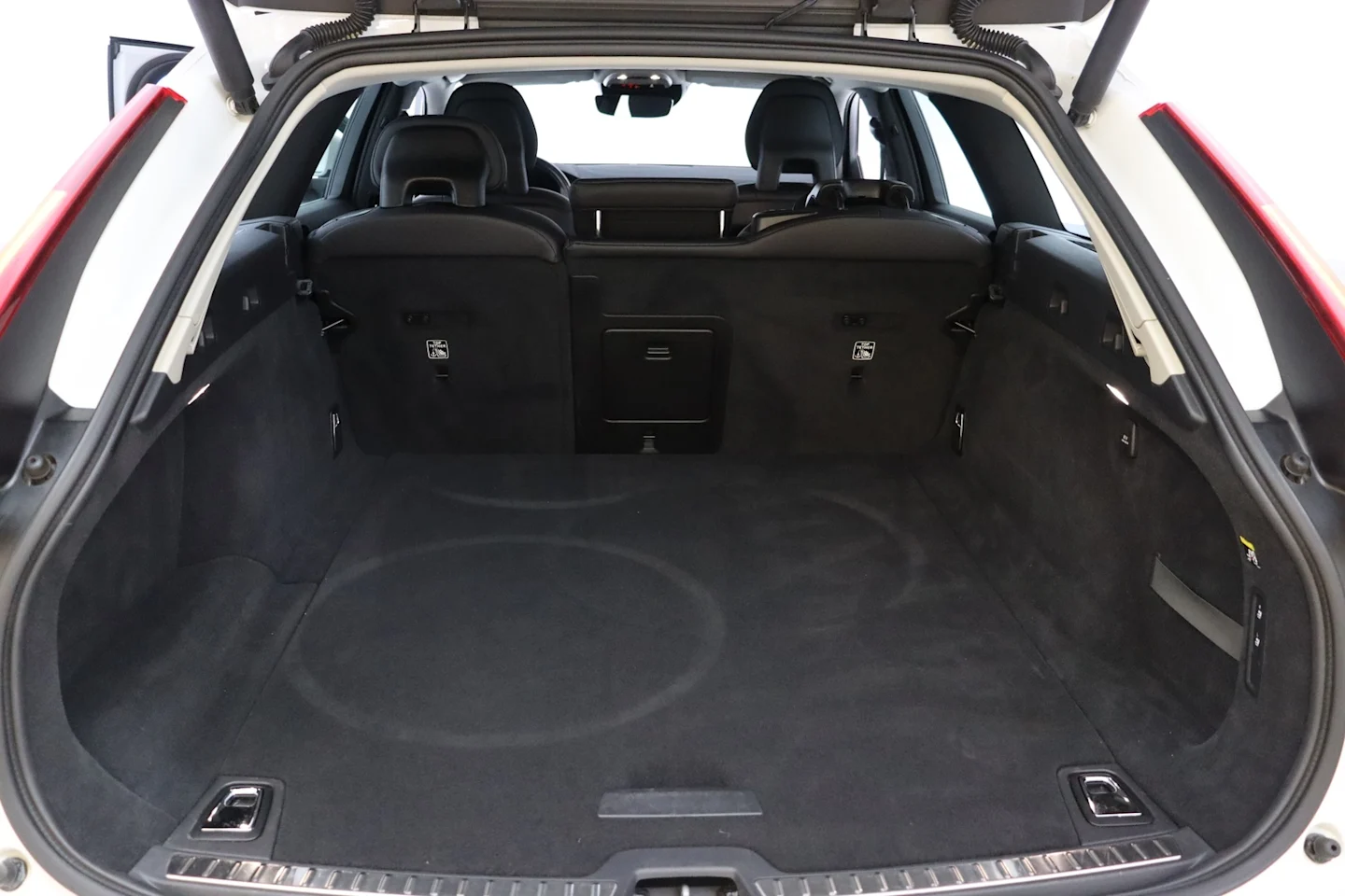 Car Image - 1BiGAC8RwZk6bsAyeZpzYj