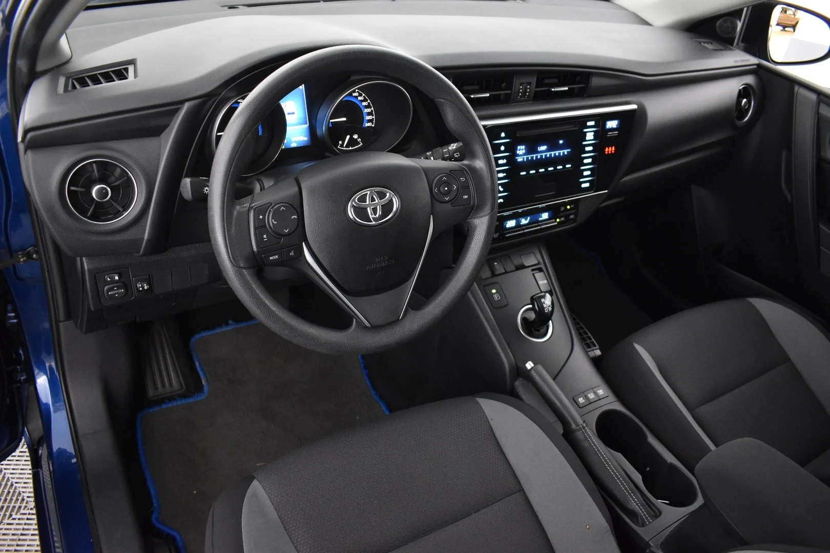 Car Image - Pro6vgZHHrQtAVSrSvx3p