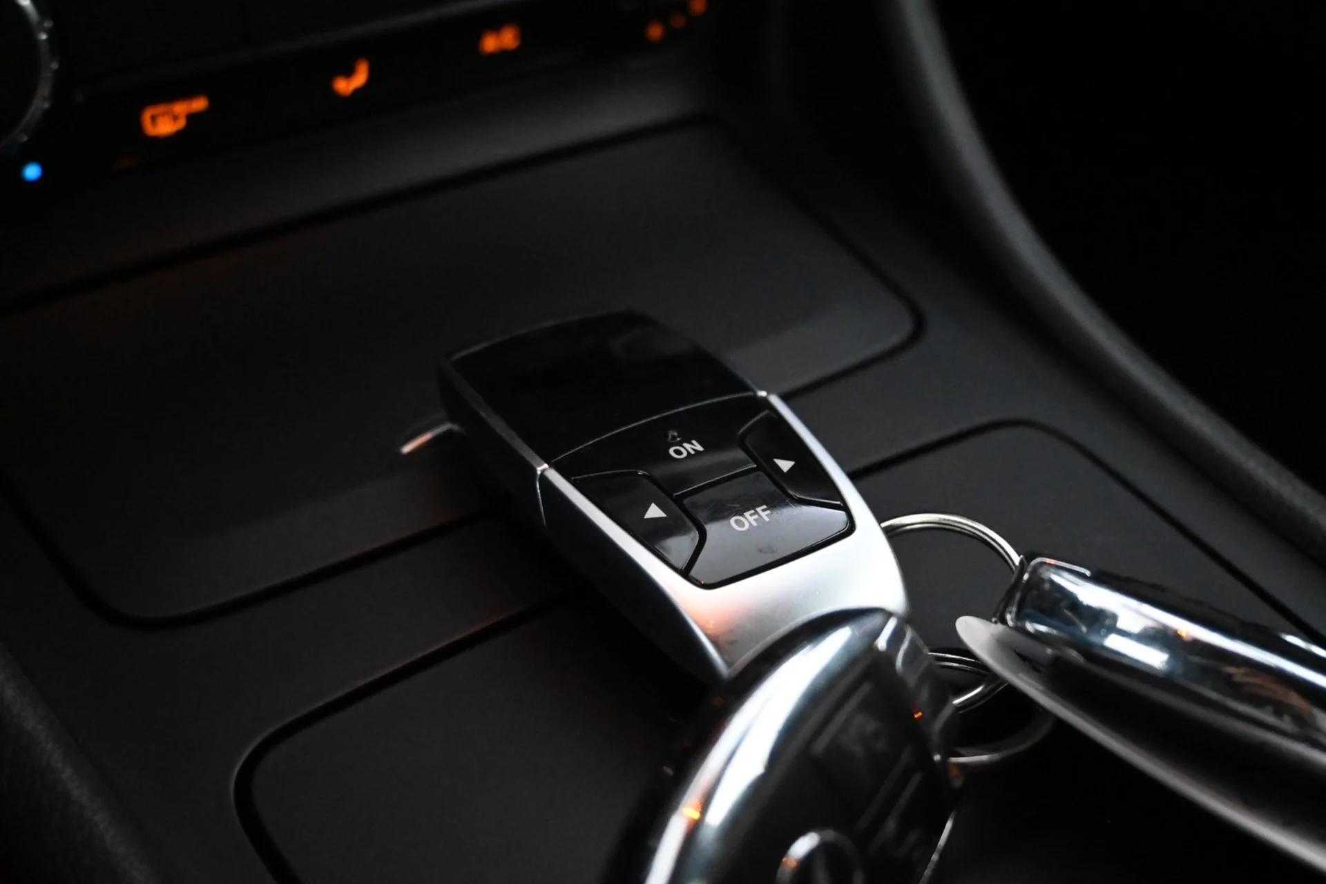 Car Image - 7JLQMCgYcIGWedfLsZyRlS