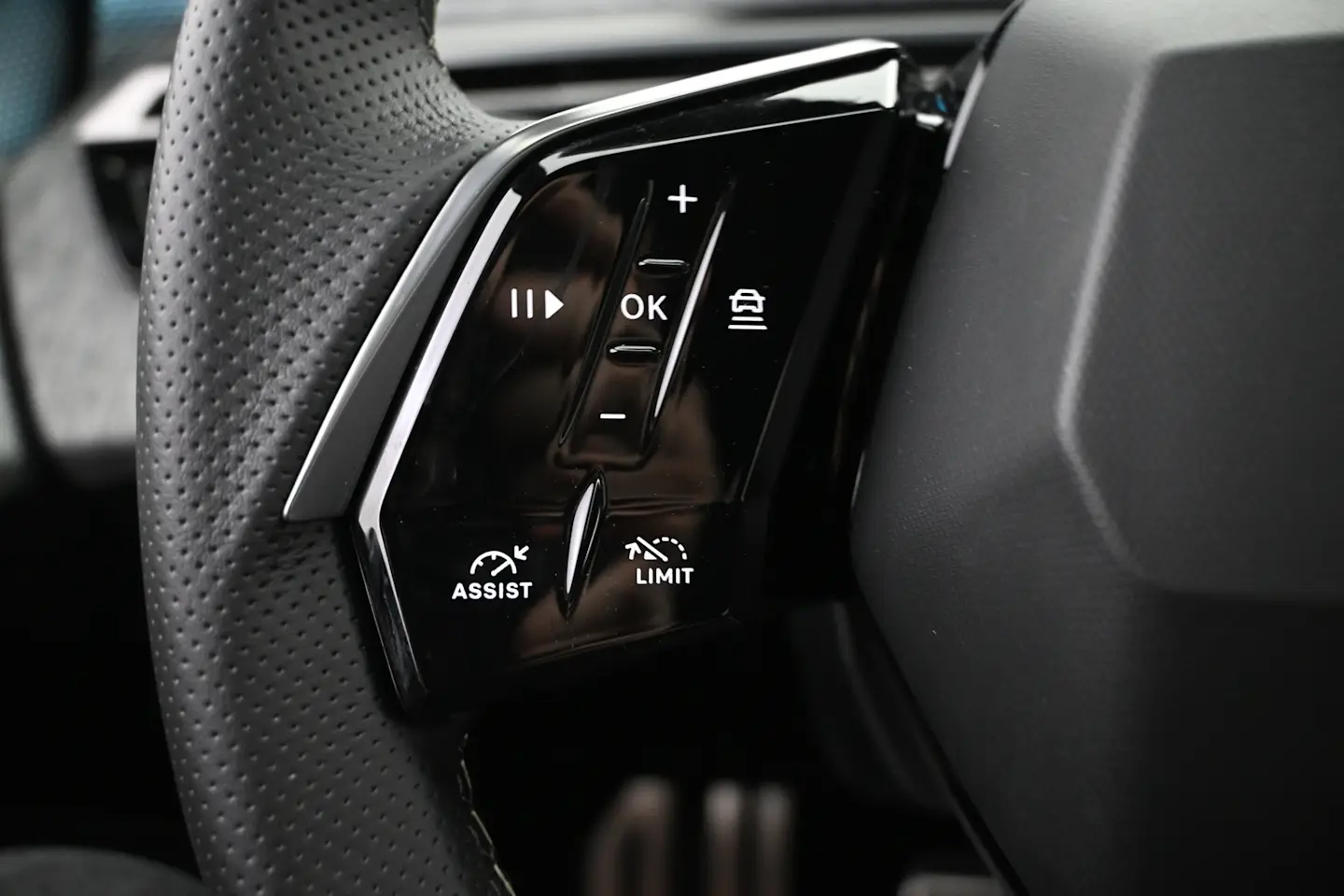 Car Image - 5qbrCaflf2cAsFo2tOqt1p