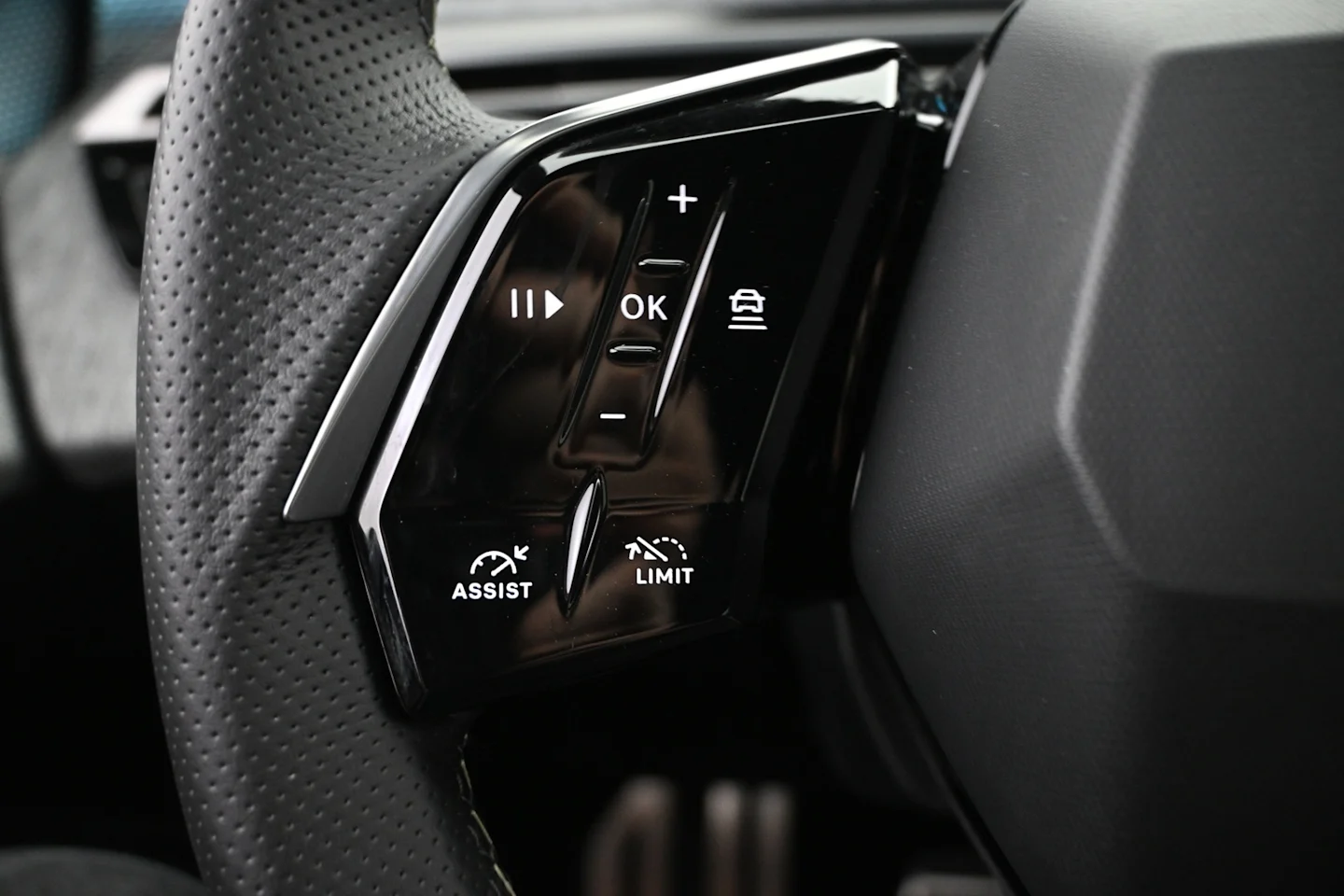 Car Image - 5qbrCaflf2cAsFo2tOqt1p