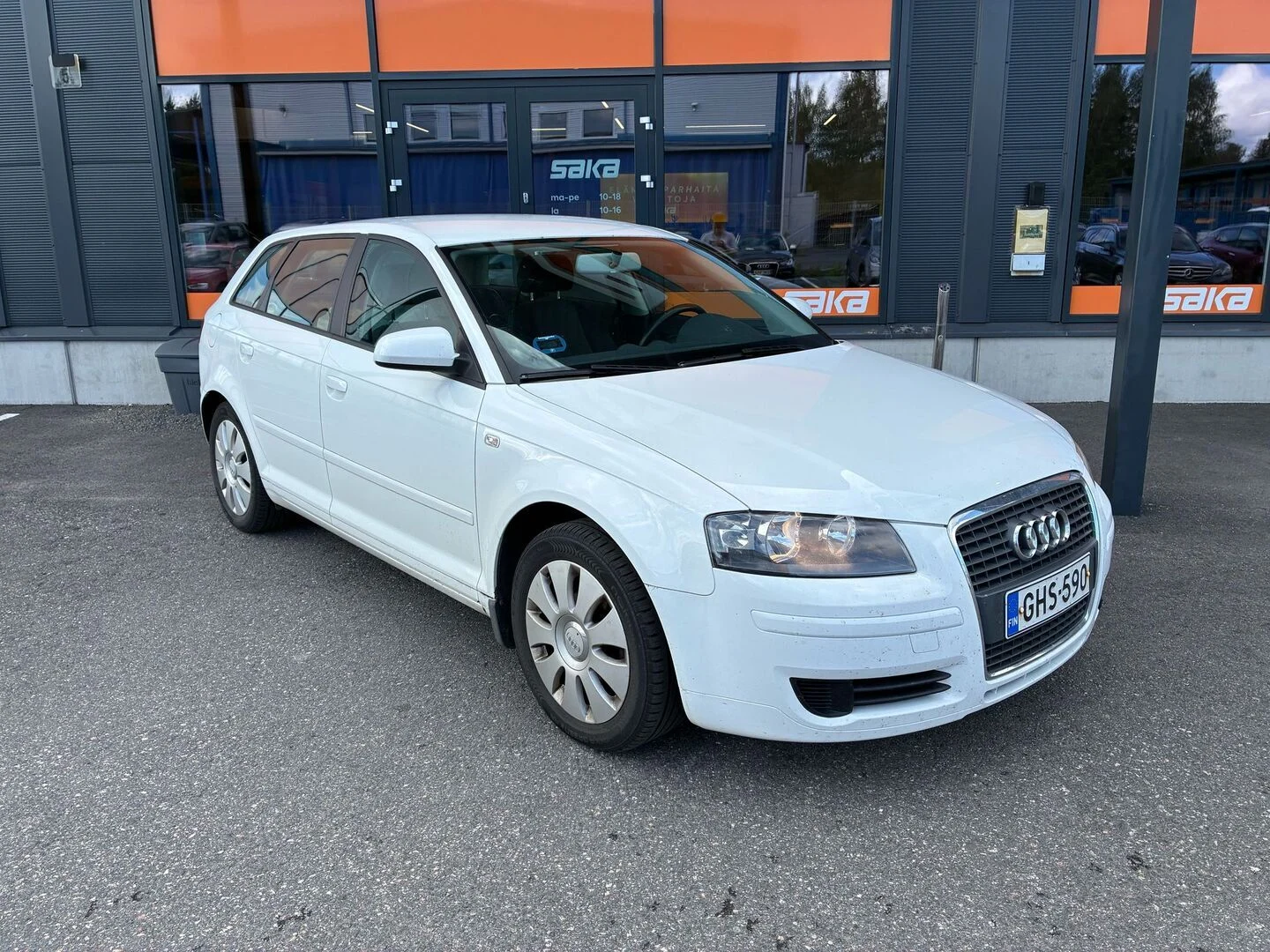 Car Image - 3kIHt33xOUonzCo4Pm2nvn